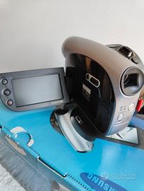 VIDEOCAMERA DIGITALE QUASI NUOVA FUNZIONANTE 