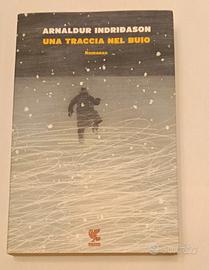 "Una traccia nel buio" Arnaldur Indriðason