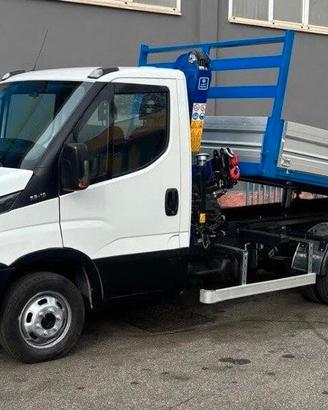 Iveco Daily 35 C 15 Gru e Ribaltabile