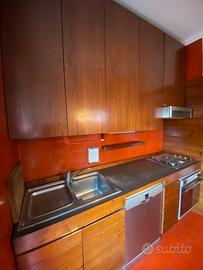 Cucina in legno larga 235