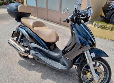Piaggio BEVERLY 500 i.e CRUISER