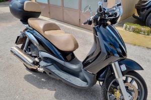 Piaggio BEVERLY 500 i.e CRUISER