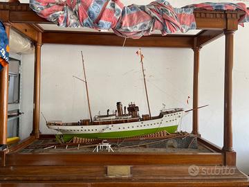 Modello Nave