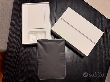 iPad mini 4 WiFi Cellular 64GB Space Gray+tastiera