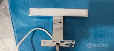 applique LED da specchio bagno