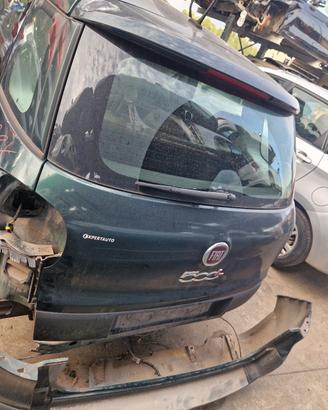 Portellone posteriore Fiat 500L