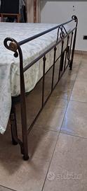 letto matrimoniale in ferro battuto 