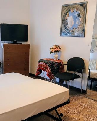 Stanza 500 euro vicino M1 Bisceglie