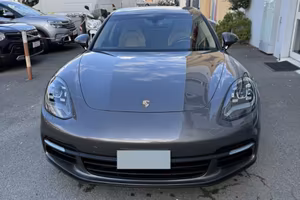 Porsche panamera 4
