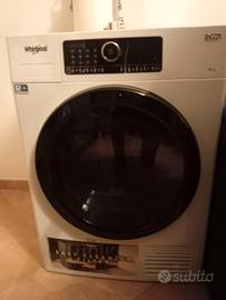 Asciugatrice a pompa di calore Whirlpool ST U 93E