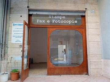 Magazzino per uso commerciale o garage