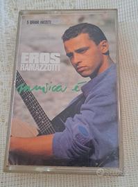 Musicassetta di Eros Ramazzotti 