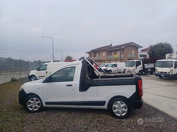 DACIA DOKKER PIK UP 