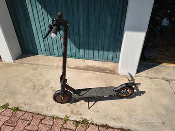 monopattino elettrico vivobike v30