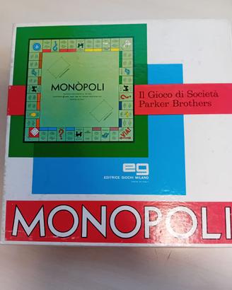 Monopoli gioco da tavolo anni '80.