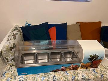 Vetrinetta refrigerata per gelato Carpigiani