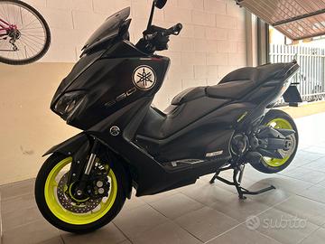 Yamaha T Max 560 - 2021