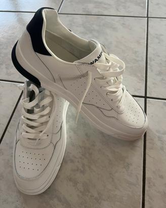 Scarpe casual