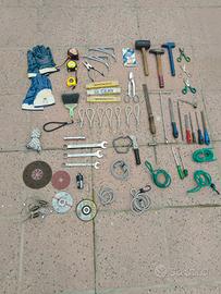 Chiavi fisse, martelli, ecc.