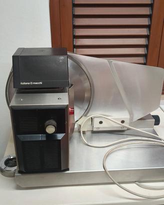 Affettatrice elettrica professionale 