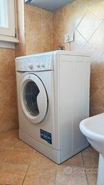 Lavatrice Indesit slim 42 cm – 5 kg, 1000 giri