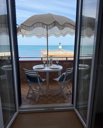 Casa vacanze Aspra LA FINESTRA SUL MARE