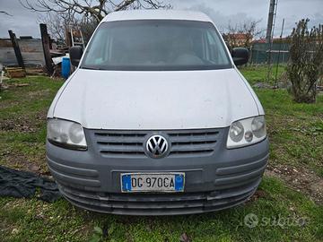 Volkswagen Caddy benzina metano