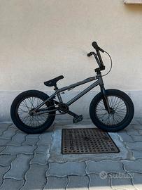 BMX SUBROSA 16"
