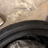 Gomme invernali seminuove: 265 35 20/ 235 35 20