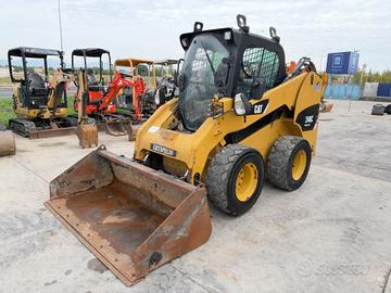 Mini pala CAT 246C