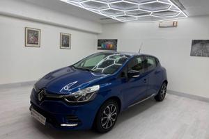 Renault Clio Blue dCi 115 CV 5 porte Moschino