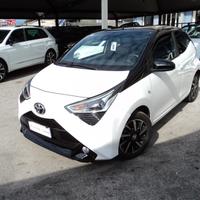 Toyota Aygo Connect 1.0 VVT-i 72 CV 5 porte x-clus