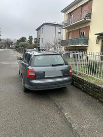 AUDI A4 B6 2004