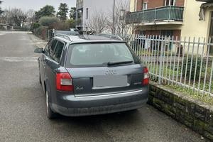 AUDI A4 B6 2004
