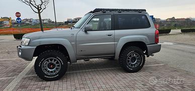 nissan patrol y61  restailyn 