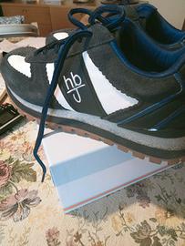 Scarpe He B J n.42.Nuove