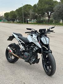 Ktm duke 390