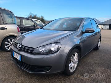 Volkswagen Golf 1.6 TDI DPF 5p. Highline