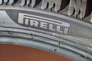 PIRELLI INVERNALI  CINTURATO WINTER2  205/ 40 R18