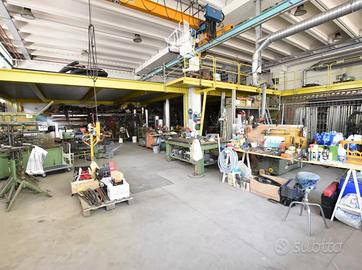 Bolzano Sud: Capannone industriale