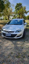Opel Astra J 2015
