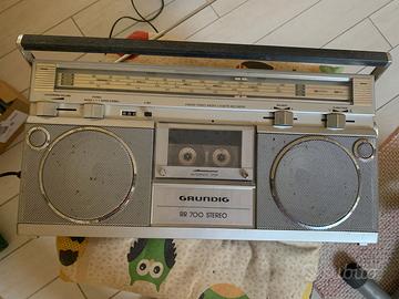 Radio portatile Grundig RR 700 a