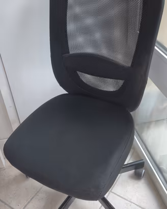 Sedia ufficio con rotelle
