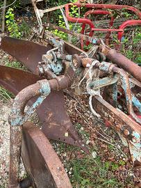 Aratro gherardo bivomero