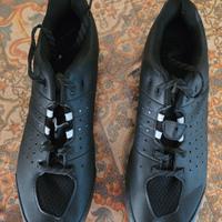 Scarpe da bici con aggancio e sgancio rapido 