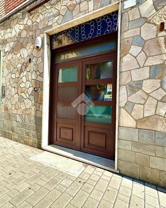 NEGOZIO A NOVI LIGURE