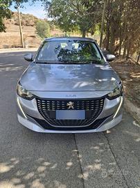 Peugeot  208 1.2 benzina 75 cv