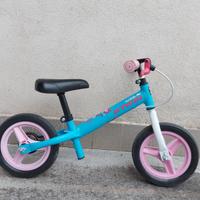 Bicicletta senza pedali