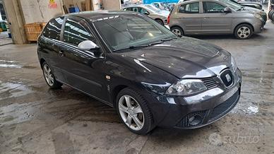 SEAT IBIZA 2006 SOLO PER RICAMBI