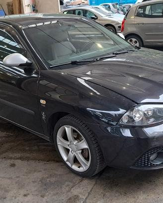 SEAT IBIZA 2006 SOLO PER RICAMBI